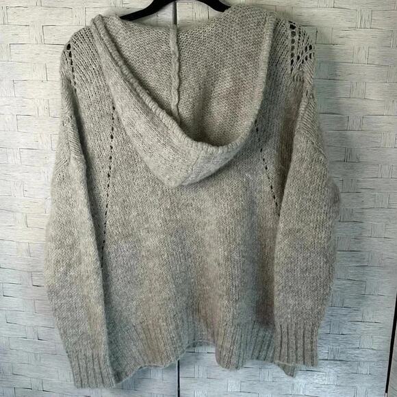 American Eagle Womens Sweater Hoodie light gray winter wool blend layered look - Picture 3 of 10